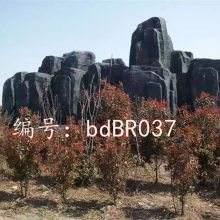 츲